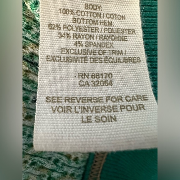 DESIGNED BY FREE PEOPLE!!! Great Condition TankTop with Front Buttons. - Picture 3 of 4